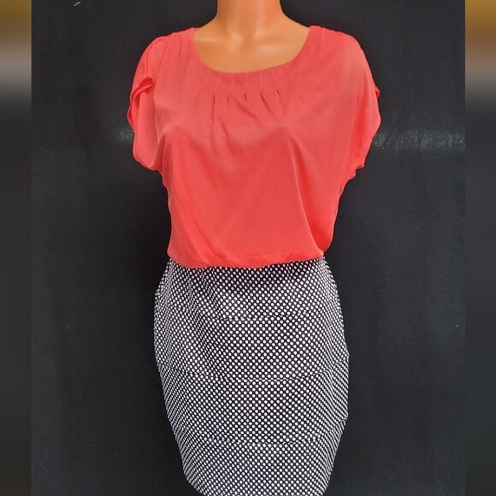Career Dress Size Medium Salmon Top Black Bottom Polka Dot NWOT Workwear